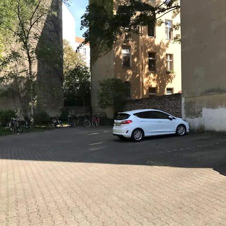 Designer Central Apartment With Terrace & Free Parking ベルリン エクステリア 写真